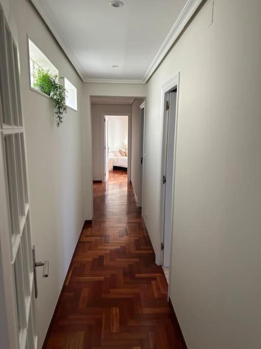 Centrico Apartamento Con Terraza Integrada Vigo Exterior foto